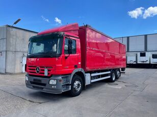 camião furgão MERCEDES-BENZ Actros 2532 6x2 Koffer + HF italszállító
