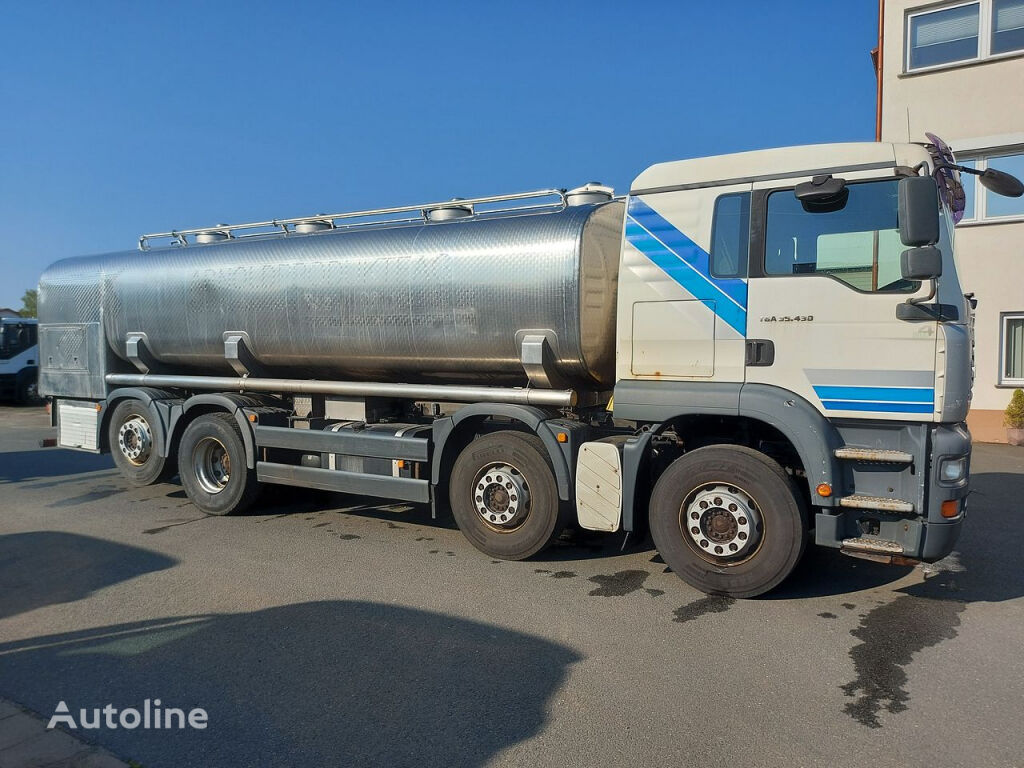 camião de transporte de leite MAN TGA 35.430 4-Achsen - Heckkabine - L-Fahrerhaus - 20.500 Ltr. -