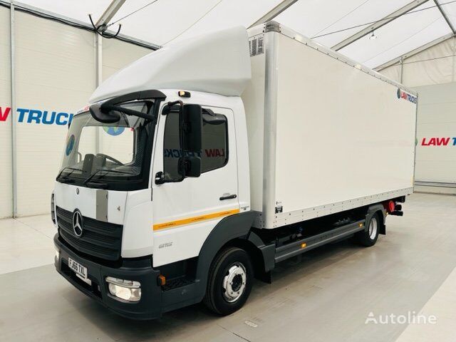 camião furgão Mercedes-Benz Atego 816 Day Cab Box Van