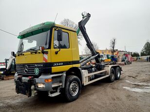 camião polibenne Mercedes-Benz Actros 3340 napęd 6x6  typ 950.18