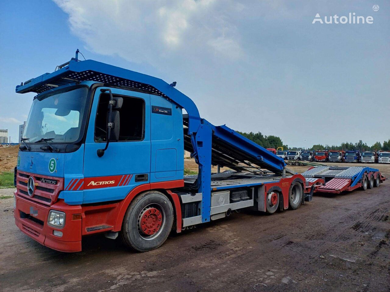 camião porta-automóveis Mercedes-Benz ACTROS + reboque porta carros