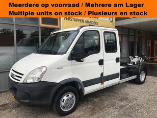 camião tractor IVECO Daily 40C18 3.0 HPI Euro 4 BE Trekker DC 7-Pers Luchtvering