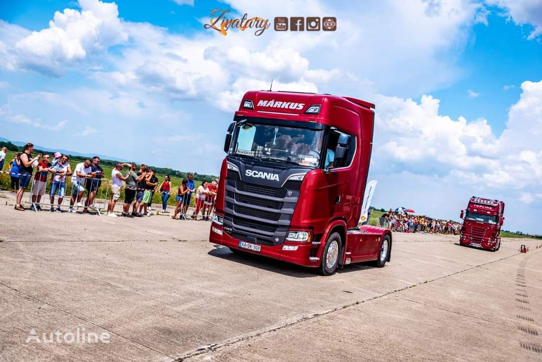 Rodojunior compra lote de 150 caminhões Scania, incluindo um 770 S V8