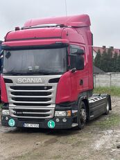 camião tractor Scania R410