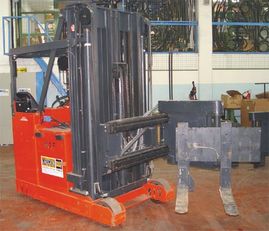 empilhador retráctil LINDE A12ZL