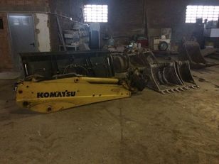 balde escavadora KOMATSU WB93 acidentados