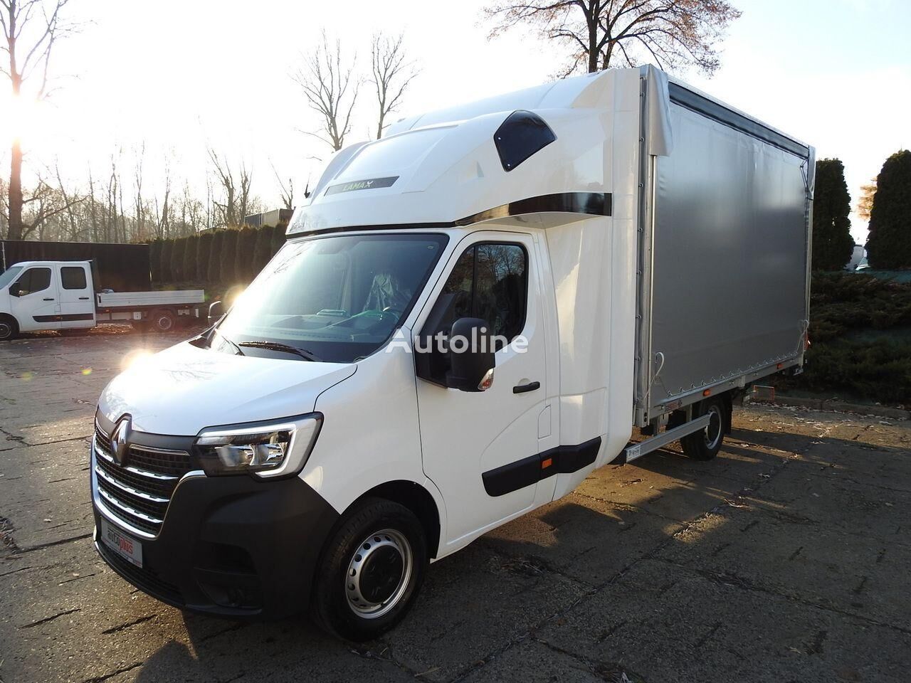 Camião de toldo Renault MASTER a venda Polónia Wałbrzych, NZ35013